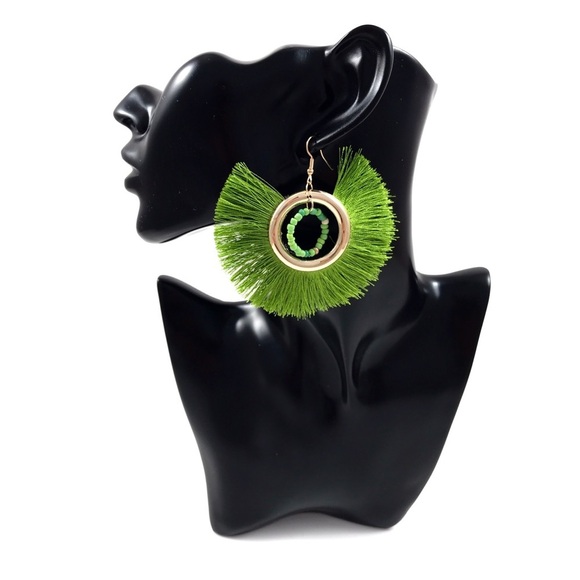 Large gold hoop green tassel circle earrings - Picture 2 of 8
